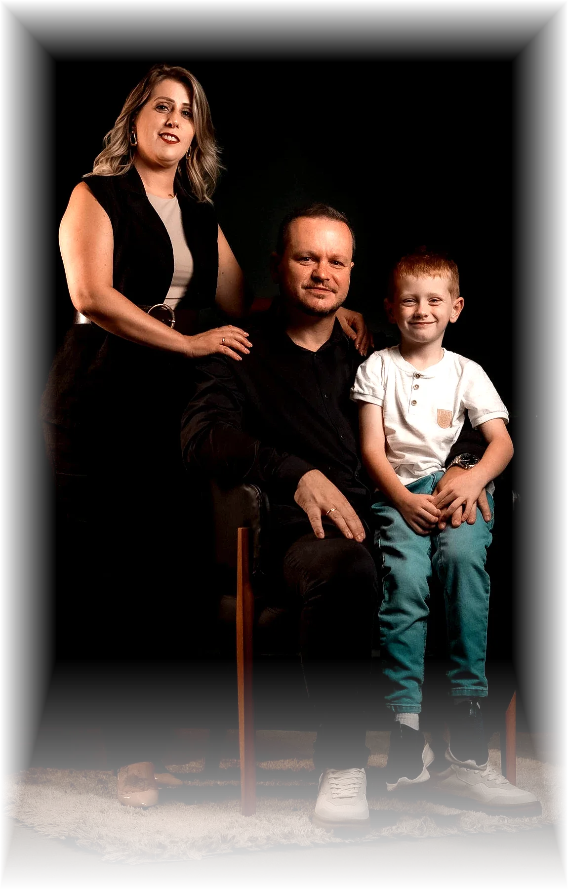 Deividi Marcon com a esposa Fabiana e o filho